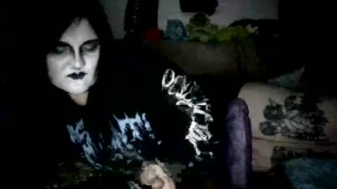 sundaygoth online show from 06-19-26, 08:12