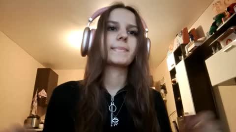 Dora online show from 11-10-25, 11:09