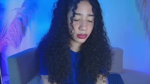 Snapshot of sunflower_aillyn chatting on 05-14-26, 11:33 Aillyn Perez online show from 05-14-26, 11:33