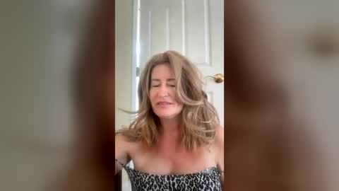 Snapshot of sunflowerannie chatting on 07-19-26, 02:54 sunflowerannie online show from 07-19-26, 02:54
