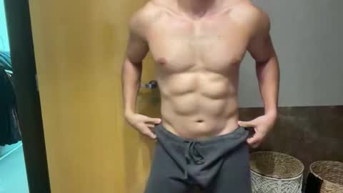 Snapshot of sunkissedhard chatting on 05-13-26, 04:10 sunkissedhard online show from 05-13-26, 04:10