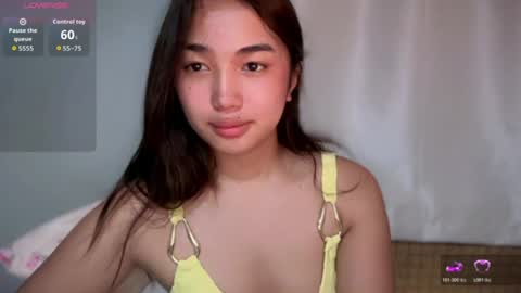 Snapshot of sunkist_mwhh chatting on 07-23-26, 05:44 harley online show from 07-23-26, 05:44