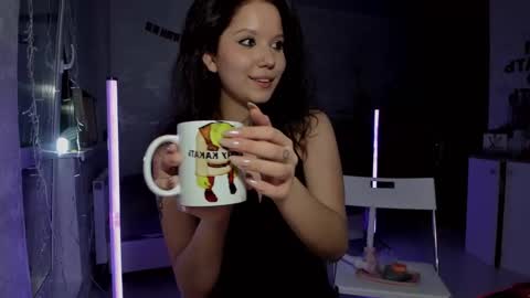 Amy online show from 01-02-25, 10:33