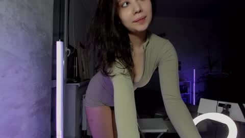 Amy online show from 01-25-25, 08:10