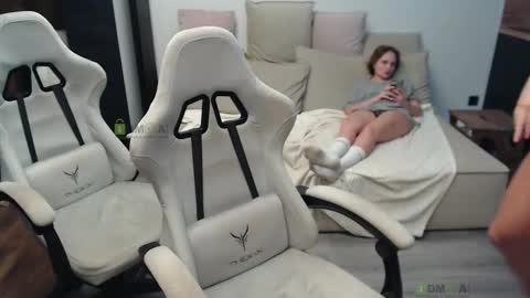 Alice and Sergey online show from 11-29-25, 08:28