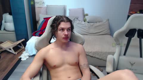 Alice and Sergey online show from 03-27-26, 07:58