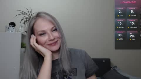 Naomi online show from 12-16-24, 10:13