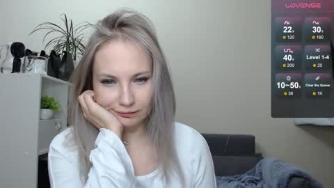 Naomi online show from 12-31-24, 03:01