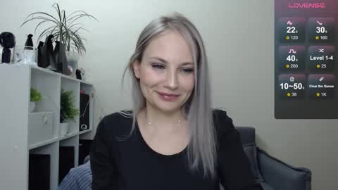 Naomi online show from 01-02-25, 08:13