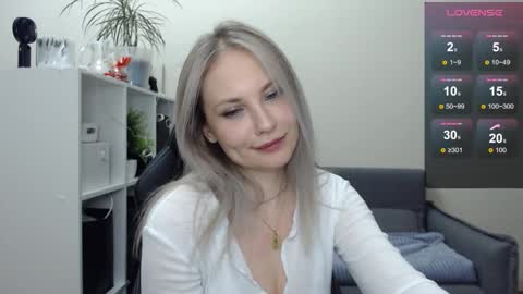 Naomi online show from 02-28-25, 05:48