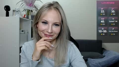 Naomi online show from 03-08-25, 07:53