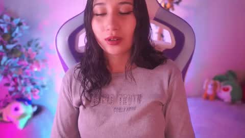 Snapshot of sunny_flower_ chatting on 02-17-26, 12:51 SUNNY online show from 02-17-26, 12:51