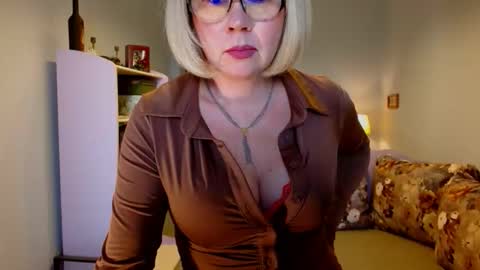 Sunny Katty online show from 04-13-26, 09:48