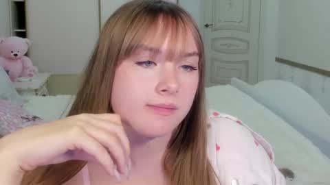 Vanessa online show from 04-11-26, 07:45