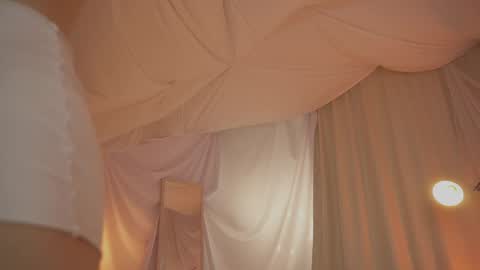 Maria online show from 04-13-26, 08:36