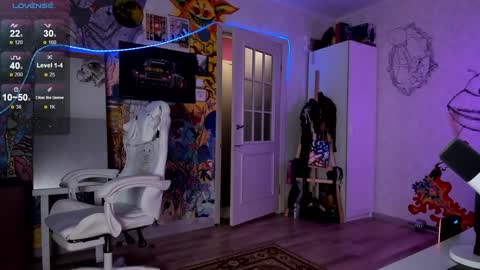 Sunny online show from 12-17-24, 07:15