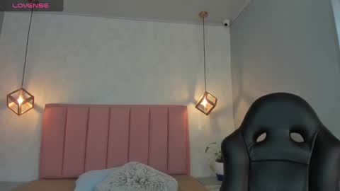  S U N N Y online show from 09-17-25, 12:29