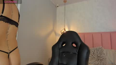  S U N N Y online show from 06-03-26, 12:52