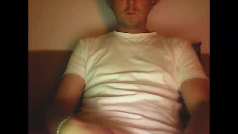 Snapshot of sunnygun0 chatting on 10-04-25, 06:39 sunnygun0 online show from 10-04-25, 06:39