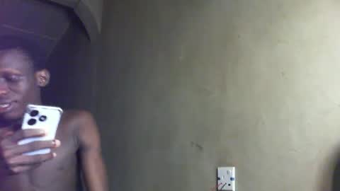 Sunnyblack2 online show from 11-22-25, 10:36