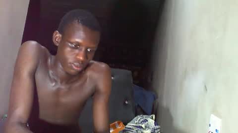 Sunnyblack2 online show from 12-15-25, 09:08