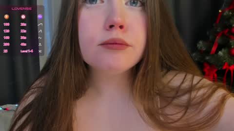 Snapshot of sunnyrisha chatting on 12-30-24, 12:42 Risha online show from 12-30-24, 12:42