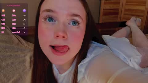 Snapshot of sunnyrisha chatting on 01-13-25, 03:47 Risha online show from 01-13-25, 03:47