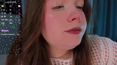 Snapshot of sunnyrisha chatting on 01-26-25, 05:56 Risha online show from 01-26-25, 05:56