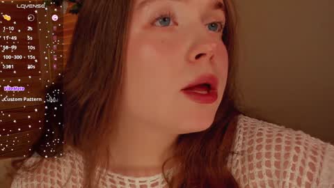 Snapshot of sunnyrisha chatting on 02-04-25, 12:22 Risha online show from 02-04-25, 12:22