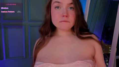 Snapshot of sunnyrisha chatting on 02-13-25, 09:30 Risha online show from 02-13-25, 09:30