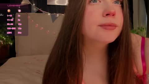 Snapshot of sunnyrisha chatting on 02-15-25, 05:51 Risha online show from 02-15-25, 05:51