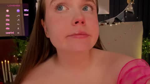 Snapshot of sunnyrisha chatting on 02-15-25, 03:06 Risha online show from 02-15-25, 03:06