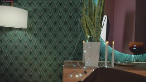 Snapshot of sunnyrisha chatting on 02-25-25, 06:03 Risha online show from 02-25-25, 06:03