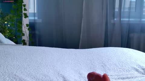 Snapshot of sunnyrisha chatting on 09-14-25, 05:06 Risha online show from 09-14-25, 05:06