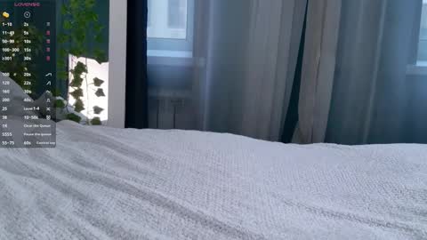 Snapshot of sunnyrisha chatting on 09-20-25, 05:19 Risha online show from 09-20-25, 05:19