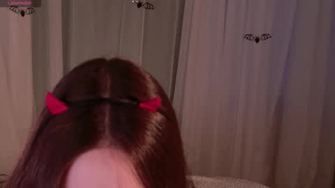 Snapshot of sunnyrisha chatting on 10-28-25, 05:22 Risha online show from 10-28-25, 05:22