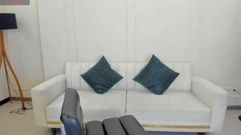 Sunny Rivers online show from 10-09-25, 04:38