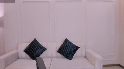 Sunny Rivers online show from 12-03-25, 03:43