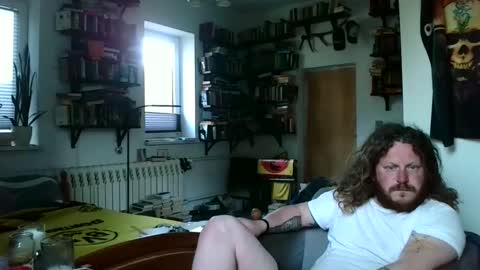 Snapshot of sunr1sa chatting on 04-27-26, 06:06 sunr1sa online show from 04-27-26, 06:06