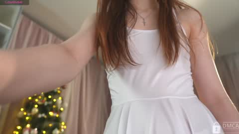 Snapshot of sunrisealice chatting on 12-23-24, 09:38 Alice online show from 12-23-24, 09:38