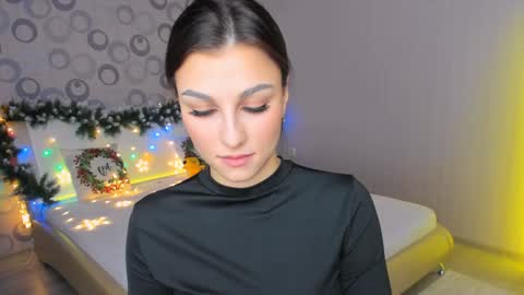 Snapshot of sunsetwithava chatting on 12-12-24, 05:20 sunsetwithava online show from 12-12-24, 05:20