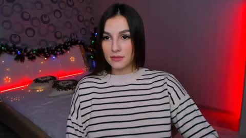 Snapshot of sunsetwithava chatting on 01-05-25, 06:35 sunsetwithava online show from 01-05-25, 06:35