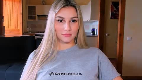 sunsetwithava online show from 02-12-26, 11:05