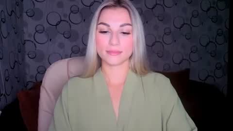 sunsetwithava online show from 07-19-26, 08:01