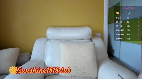 Snapshot of sunshine1818club chatting on 10-18-25, 06:16 Angela Sunshine1818club online show from 10-18-25, 06:16