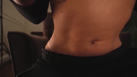 Snapshot of sunshine_______ chatting on 10-20-25, 12:49 sunshine_______ online show from 10-20-25, 12:49