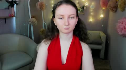 Snapshot of sunshine_blaze chatting on 05-04-26, 01:29 Alice online show from 05-04-26, 01:29