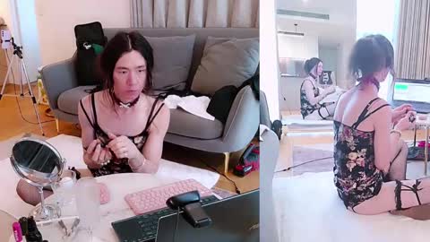 Snapshot of sunshine_sissy chatting on 12-12-24, 07:30 Sunshine online show from 12-12-24, 07:30