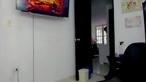 Snapshot of sunshine_uwu22 chatting on 12-03-24, 09:34 Andrea Rodriguez online show from 12-03-24, 09:34