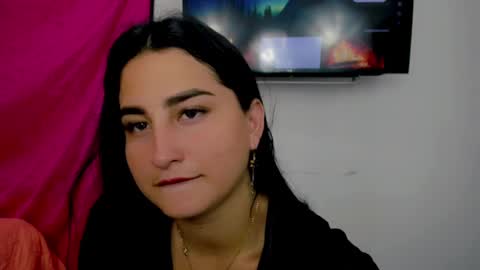 Snapshot of sunshine_uwu22 chatting on 12-27-24, 07:14 Andrea Rodriguez online show from 12-27-24, 07:14